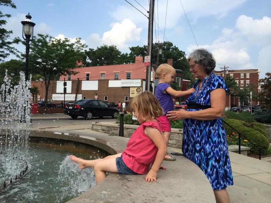 A double grandparents and double fountain day – undeniably double the fun!