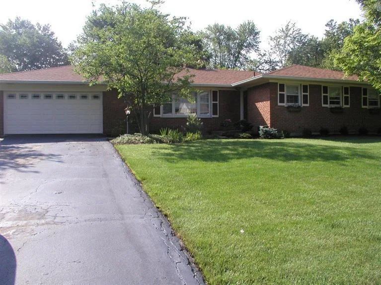 We finally found a house. Here are the photos from the listing.