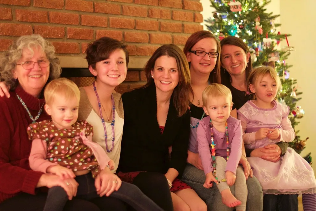 It’s so hard to get a good picture of everyone. There’s always someone looking in the wrong direction or with their eyes closed!