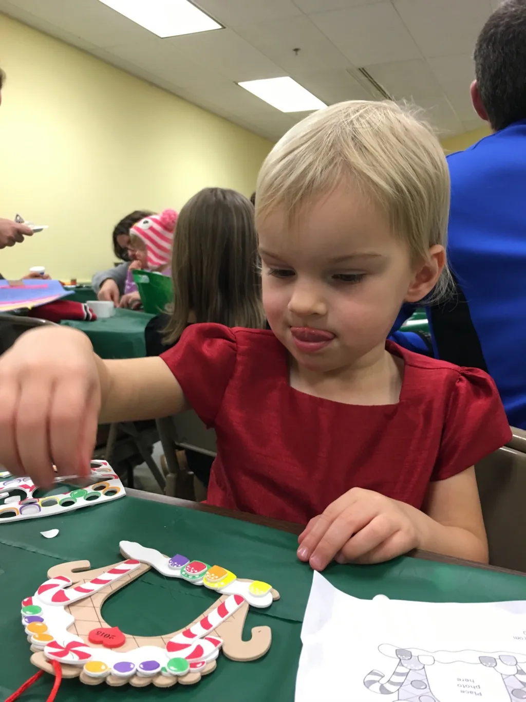 What a great day! It started with craft fun at the Madeira Moms kids holiday party. Free carriage rides through the business district, and free hot chocolate by a fire followed that. St. Nicolas later delivered treat bags to all the kids in the neighborhood. And now, as I type this, all three of our girls are playing at a friend’s house. Gosh, I love living in Madeira!