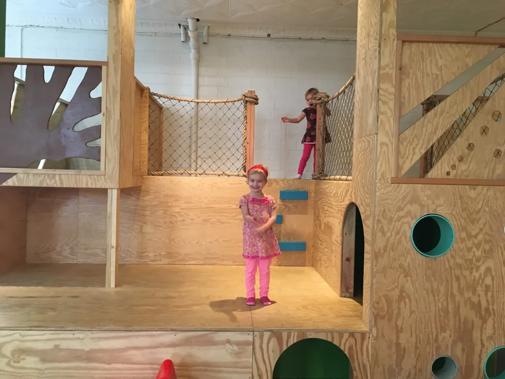 Gwen and Josie loved playing at Red Balloon this morning. In fact, they liked it so much that we returned with Abby after school.