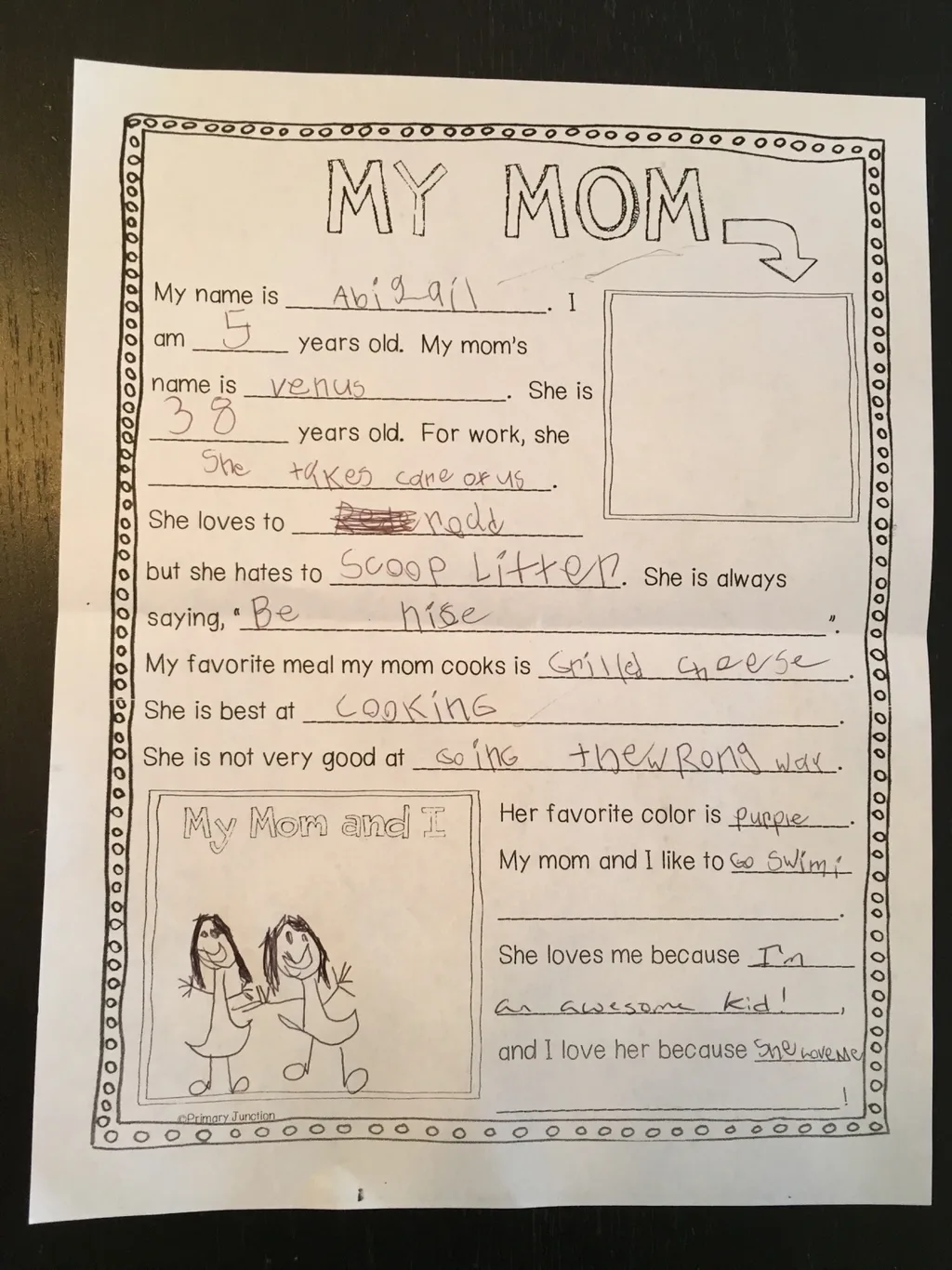 “Muffins with Mom” at school today!