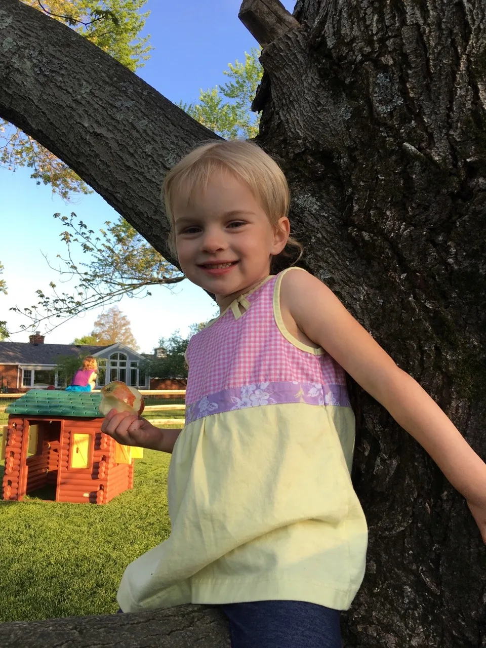 With one garden project, two soccer games, and three girls to entertain, I wish we had more than four adult hands this weekend. Busy, tiring, but fun!