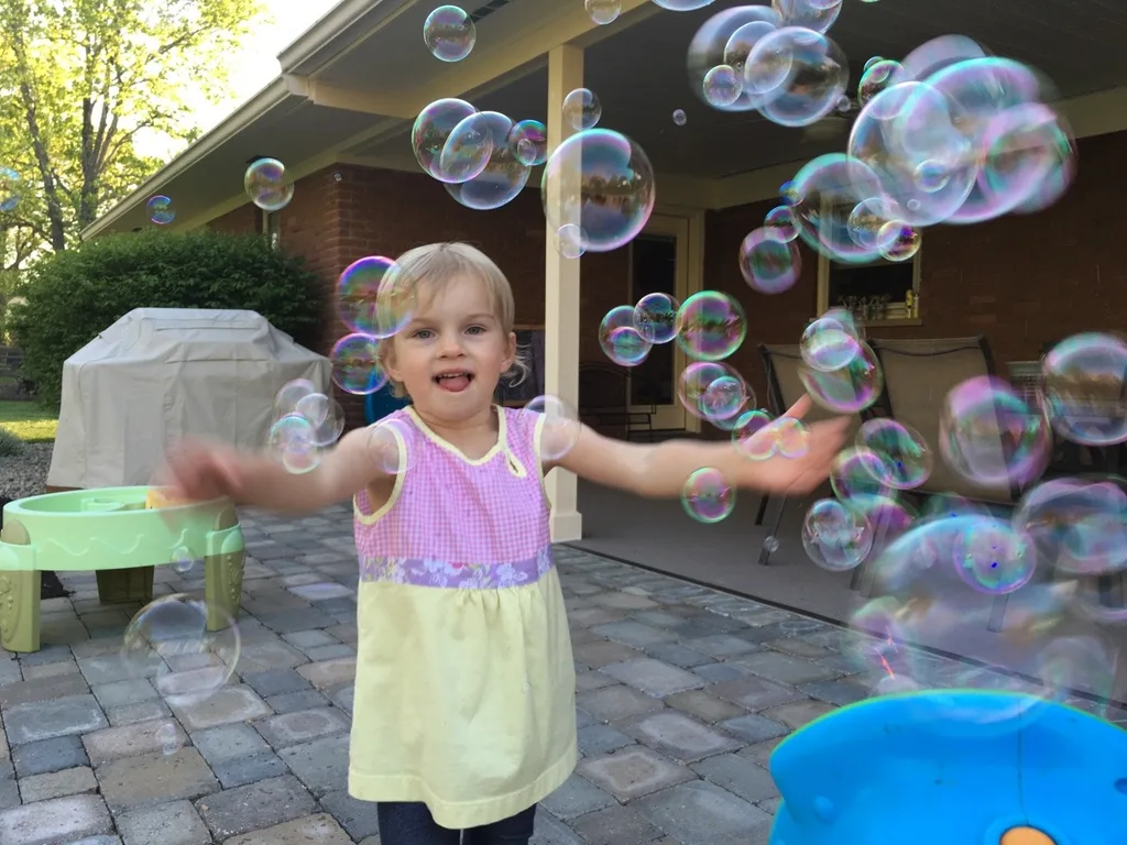 With one garden project, two soccer games, and three girls to entertain, I wish we had more than four adult hands this weekend. Busy, tiring, but fun!