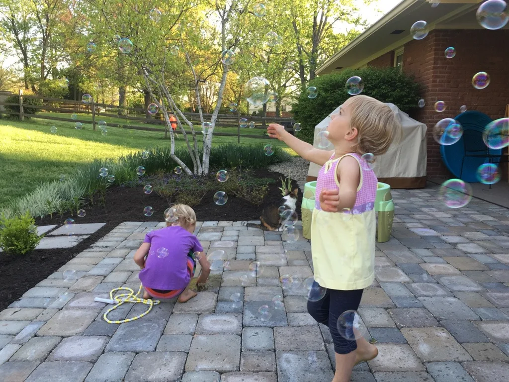 With one garden project, two soccer games, and three girls to entertain, I wish we had more than four adult hands this weekend. Busy, tiring, but fun!