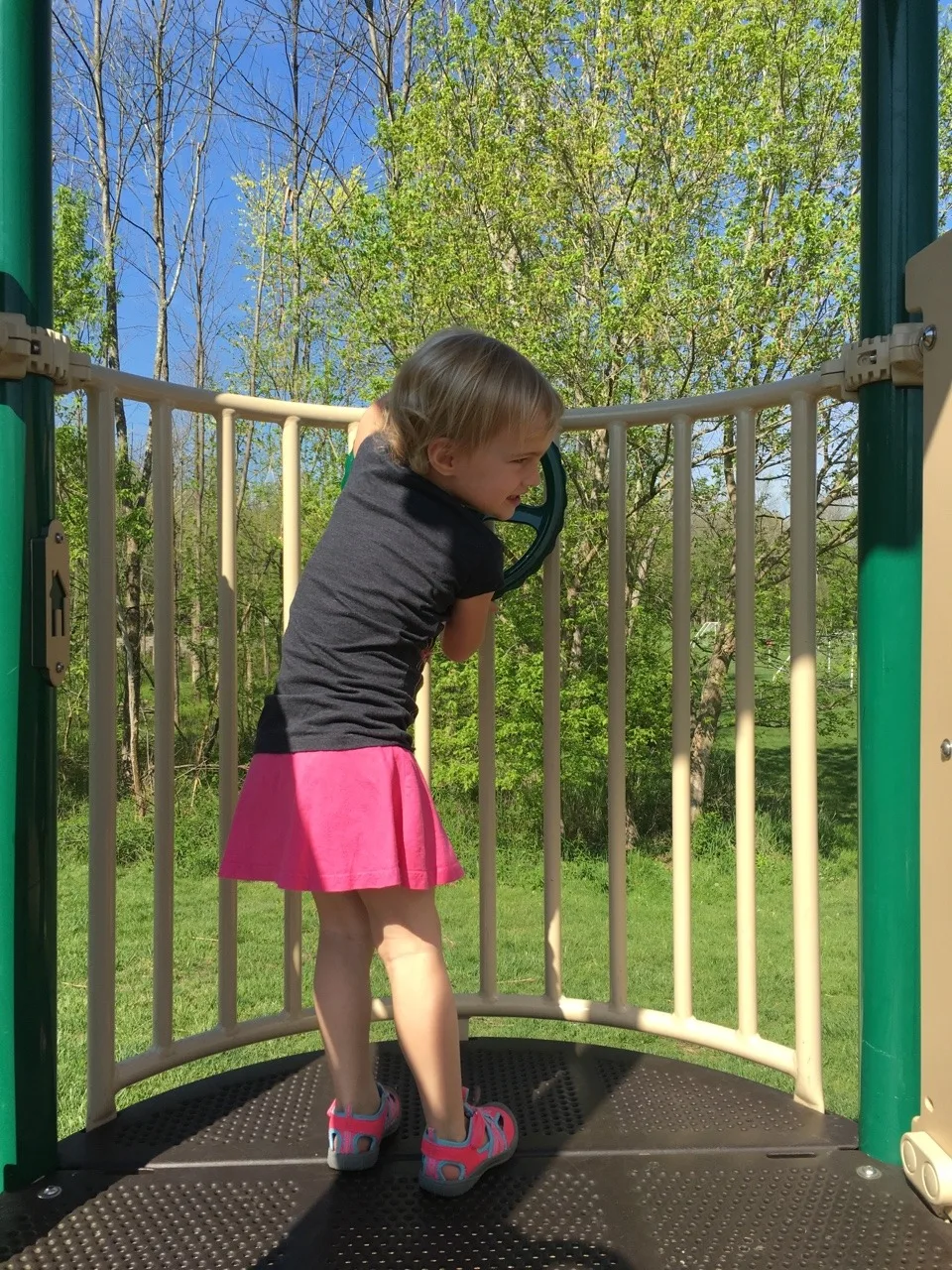 It was a double park day for us! We visited two lovely Indian Hill parks. Camp Livingston in the morning and (King) Stephan Field in the afternoon.