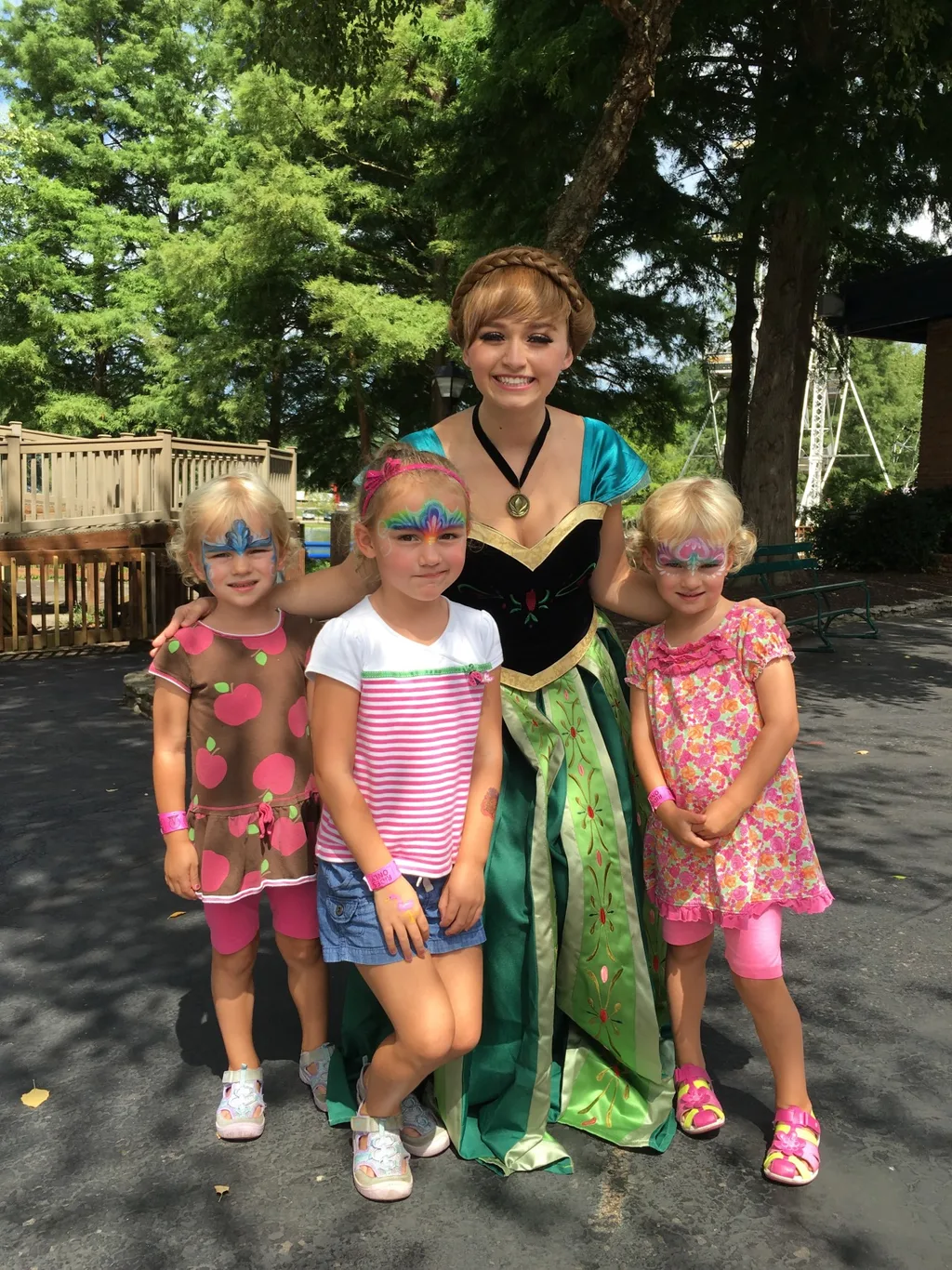 Face-painting AND princesses!