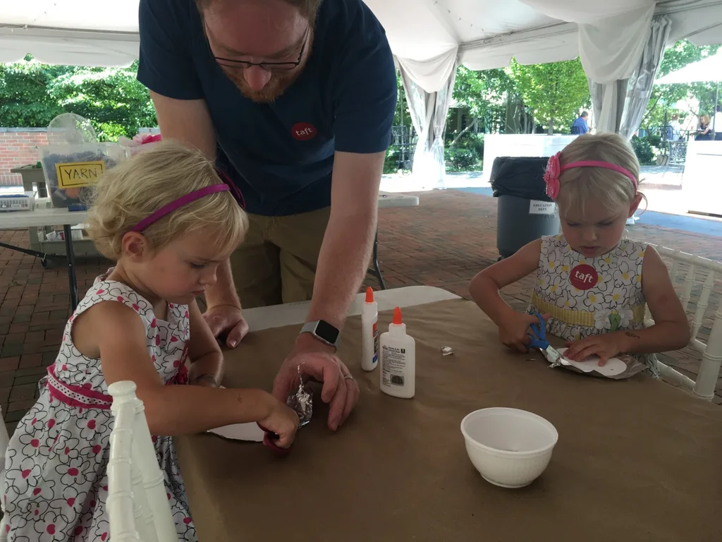 Crafts, games, a puppet show, a tiger – Sunday Funday at the Taft Museum of Art.