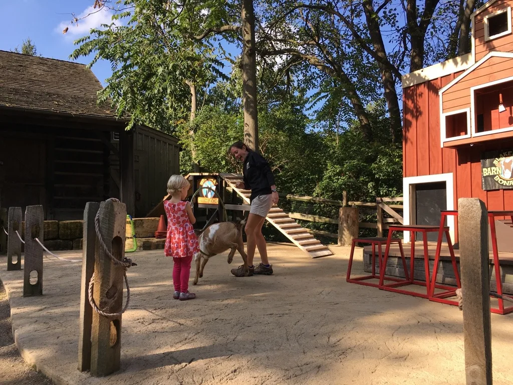 Our first trip to the zoo with Timmy!