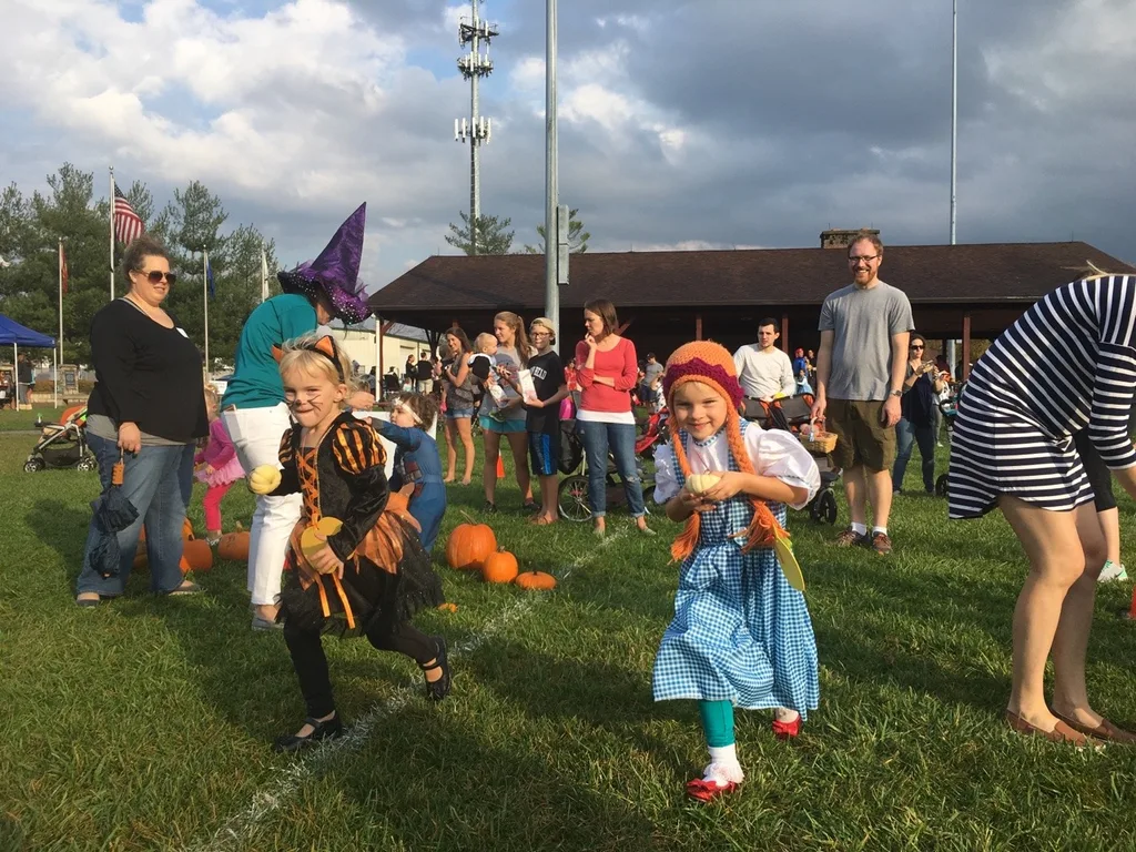 Madeira costume parade and playdate!