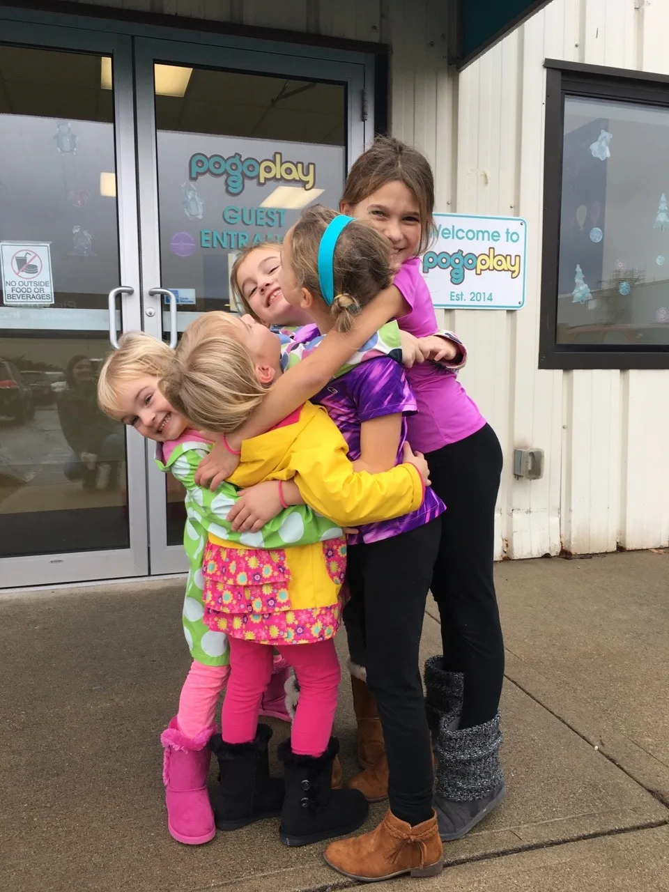 Finally, a play date with Sophie (and Bella)!