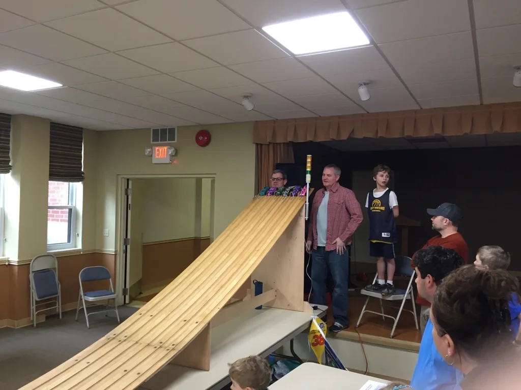 Yesterday was a big day! Abby got to race against her Girl Scout friends in the Pinewood Derby while Gwen and Josie celebrated their best friend Sophia’s birthday party.