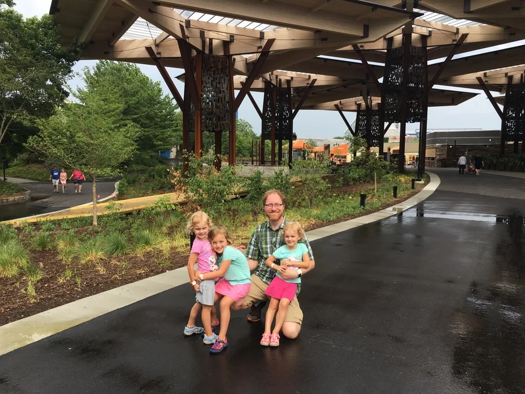 We had such an amazing day at the very kid-friendly and fun Indianapolis Zoo. The girls especially loved feeding the parakeets and cockatiels, holding butterflies, and riding the Skyline. John and I really liked the dolphin show, and the incredible orangutan exhibit. The girls were also giddy with excitement about staying the night in a hotel. I thought staying and eating dinner on the canal was pretty special too.