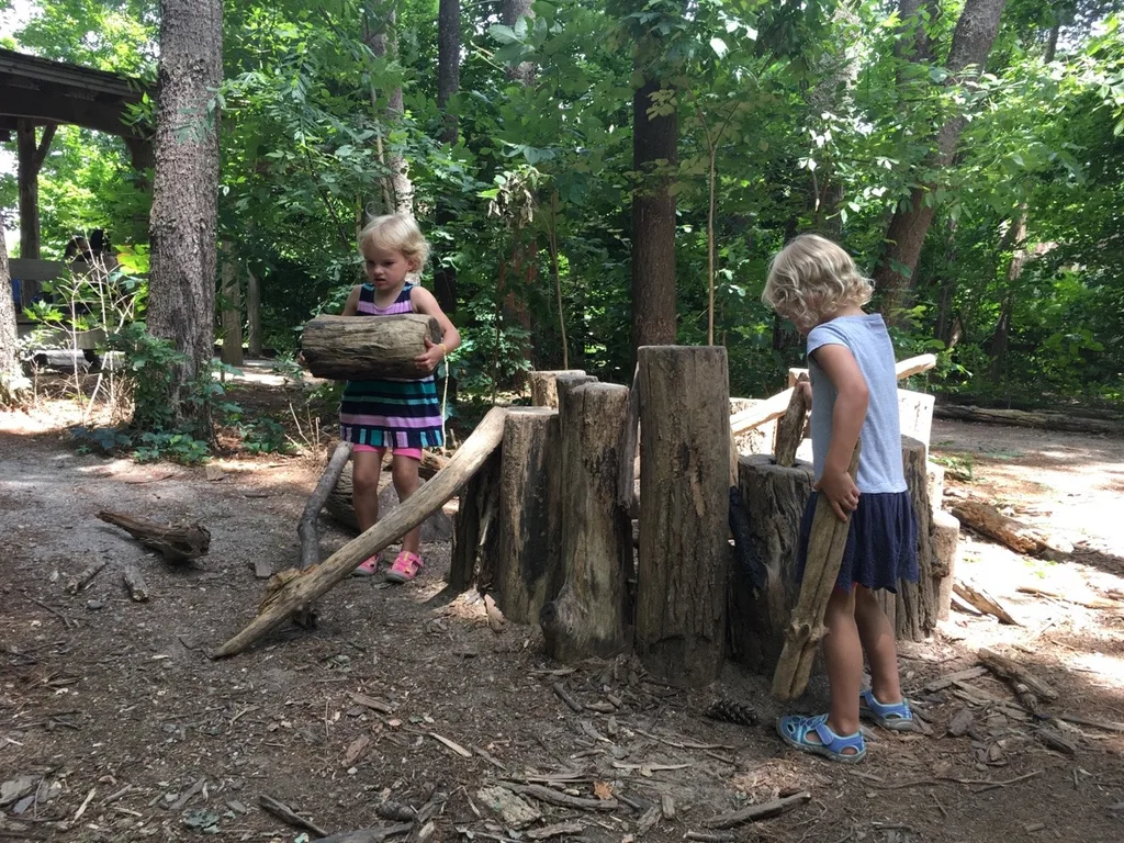 While Abby had lots of fun with her friends at Girl Scout camp, Gwen, Josie, and I had our own outdoor adventure at the Cincinnati Nature Center. They even got to hold some tadpoles and fish thanks to the netting skills of some nice big girls.