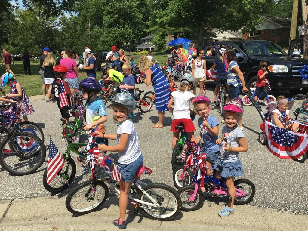 Kenwood Hills knows how to throw a fun Fourth of July party! We’re so lucky to be part of this neighborhood!