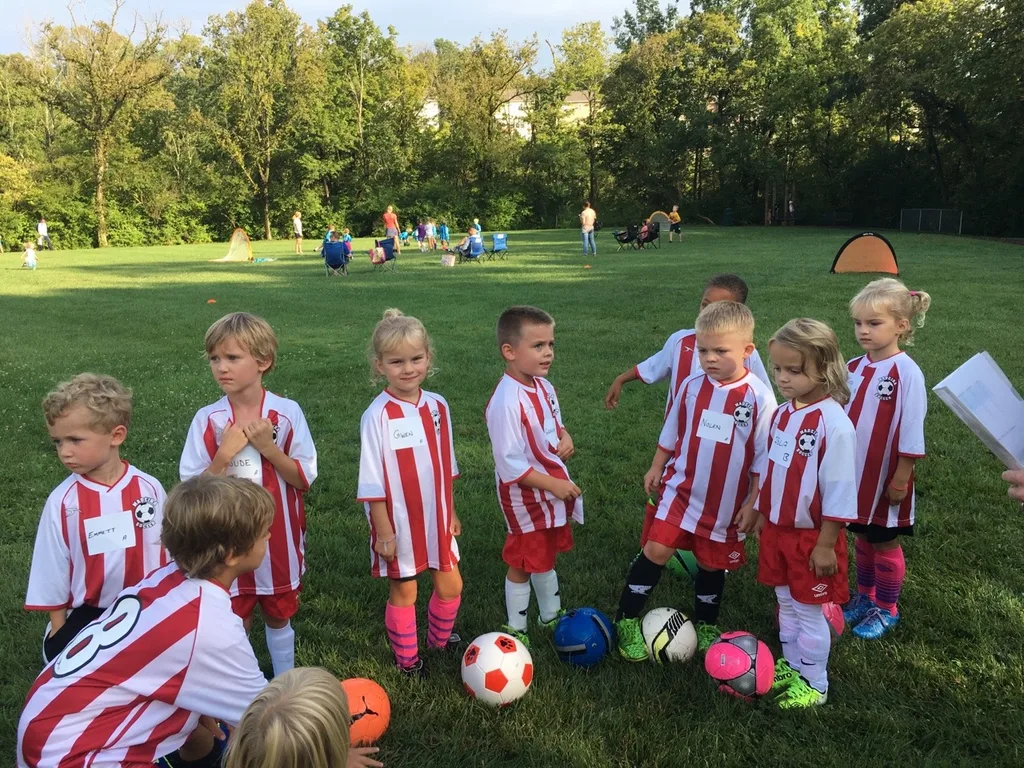 Gwen and Josie were both so excited about their first soccer practice of the season. They both did great! Josie was a surprisingly aggressive offender.