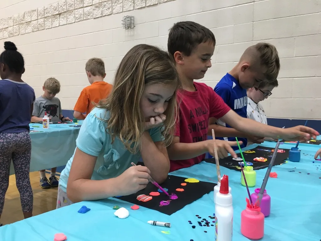 Helped the second graders with their mixed media space craft for “Got Art” week at school!