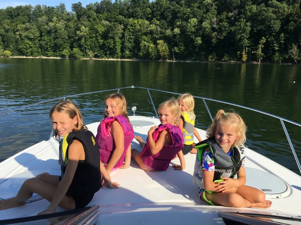 We had an incredible first day at Lake Cumberland!