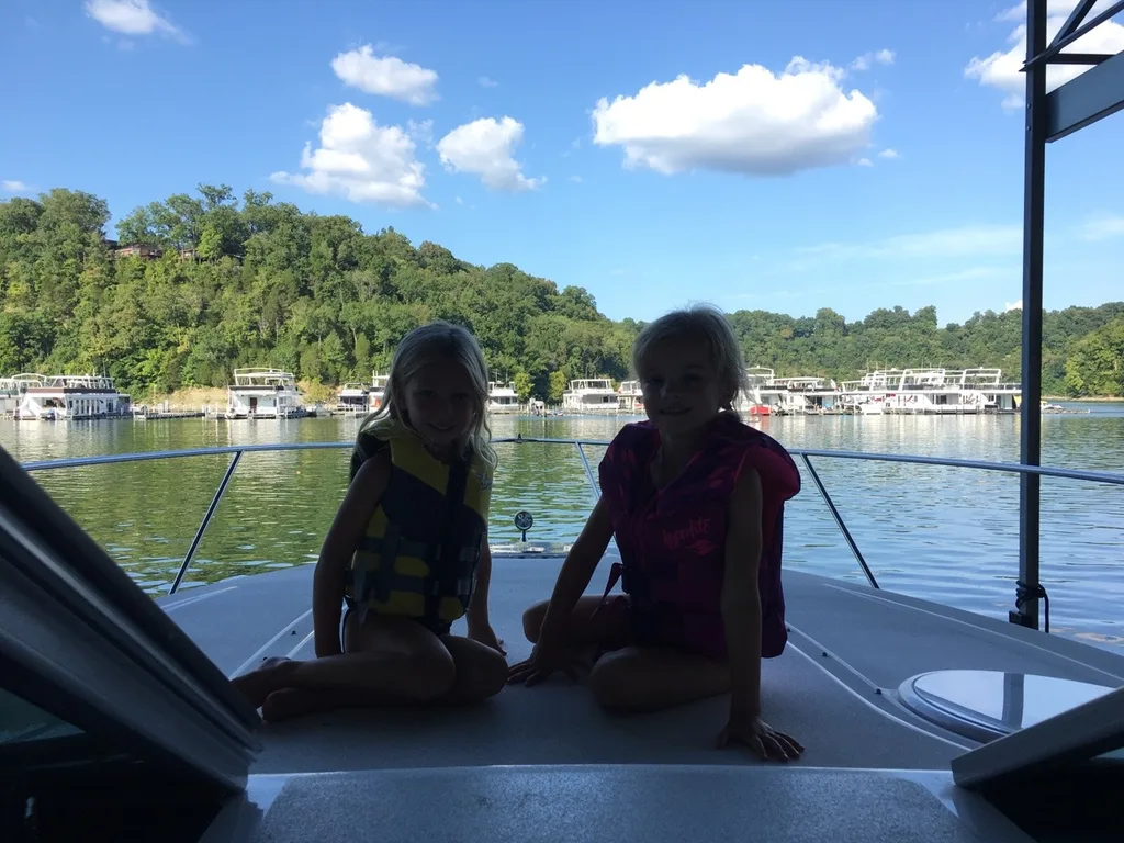 We had an incredible first day at Lake Cumberland!