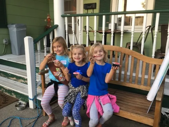 Lots of other Madeira Girl Scouts joined us for the Madeira Homecoming Parade this year. Instead of going to the game, we decided to walk back to La Grassa.