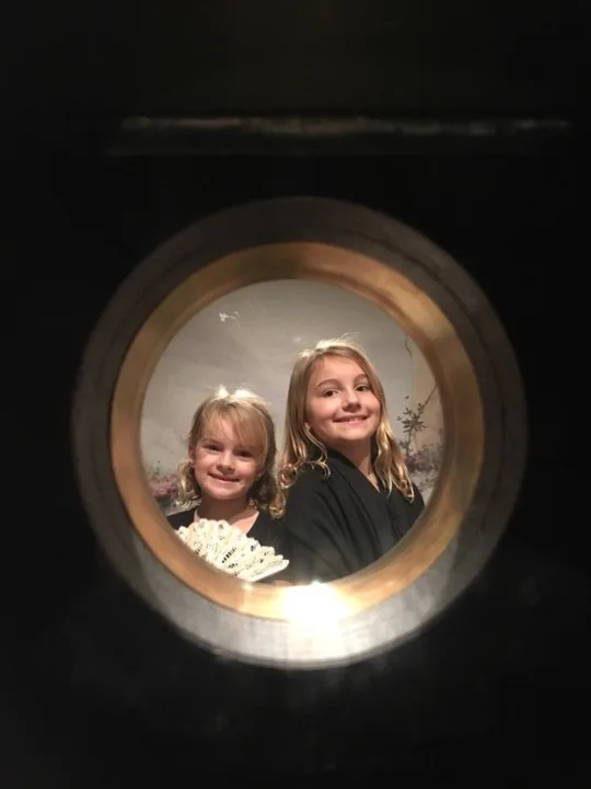 After a long closure for renovations, it’s finally open again! The girls were so happy!