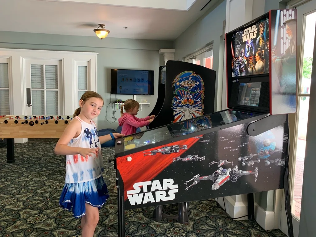 Thanks to a pool “maintenance issue,” we had a fun last morning exploring our community hall and pool, and pool-hopping at the Disney Beach & Yacht Club!