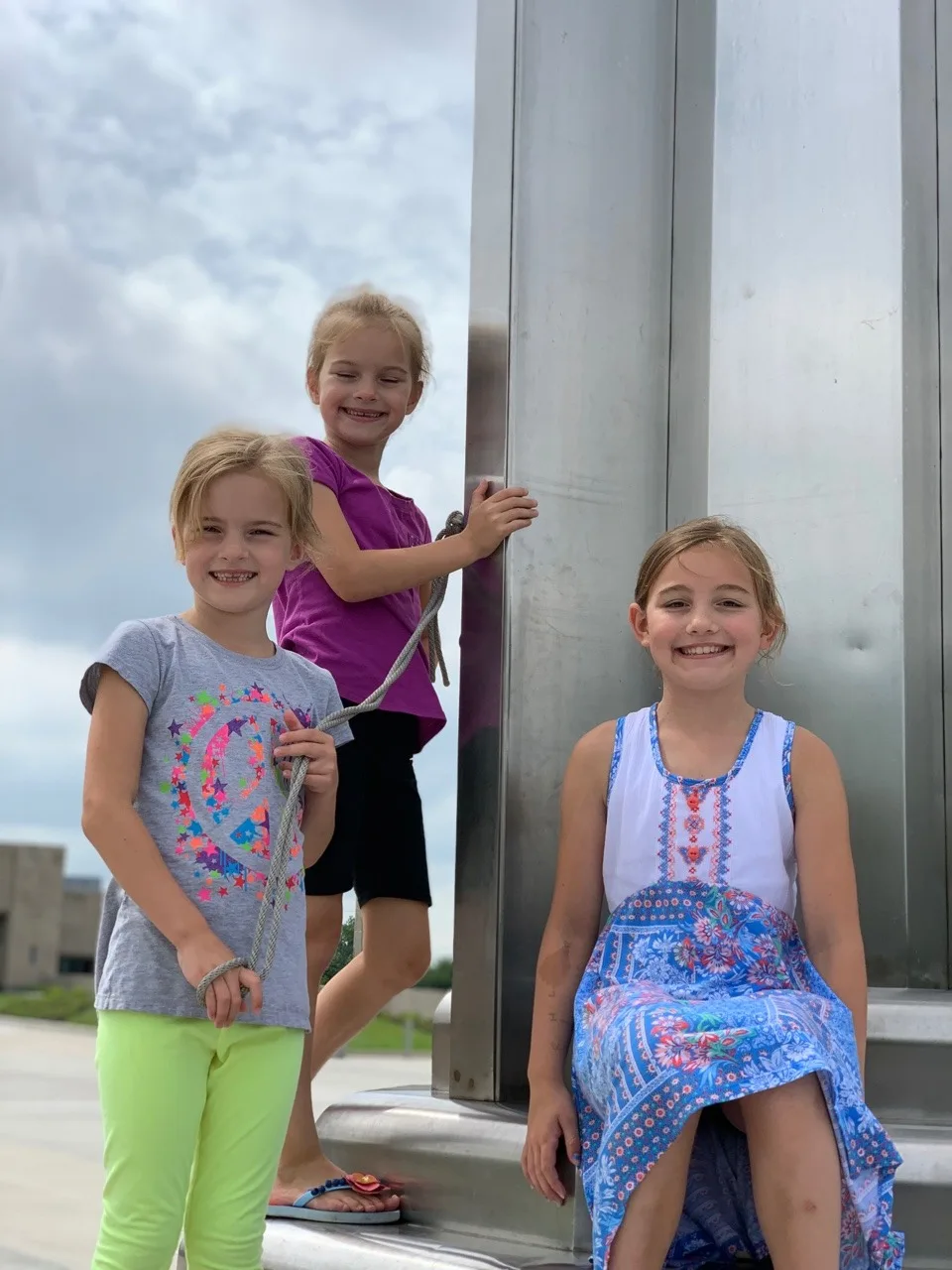 Summer adventure list: OMNIMAX! Gwen and Josie loved their first experience. Abby reminded me that I took her once already, but it was still cool.