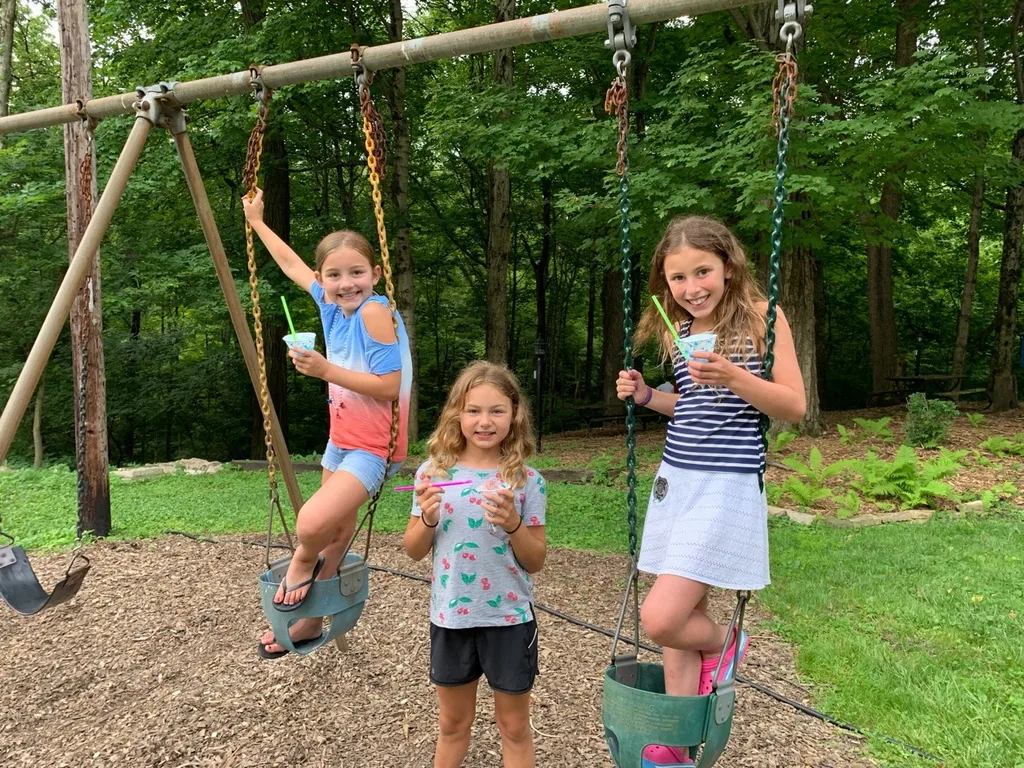 Another happy 4th of July in Kenwood Hills!