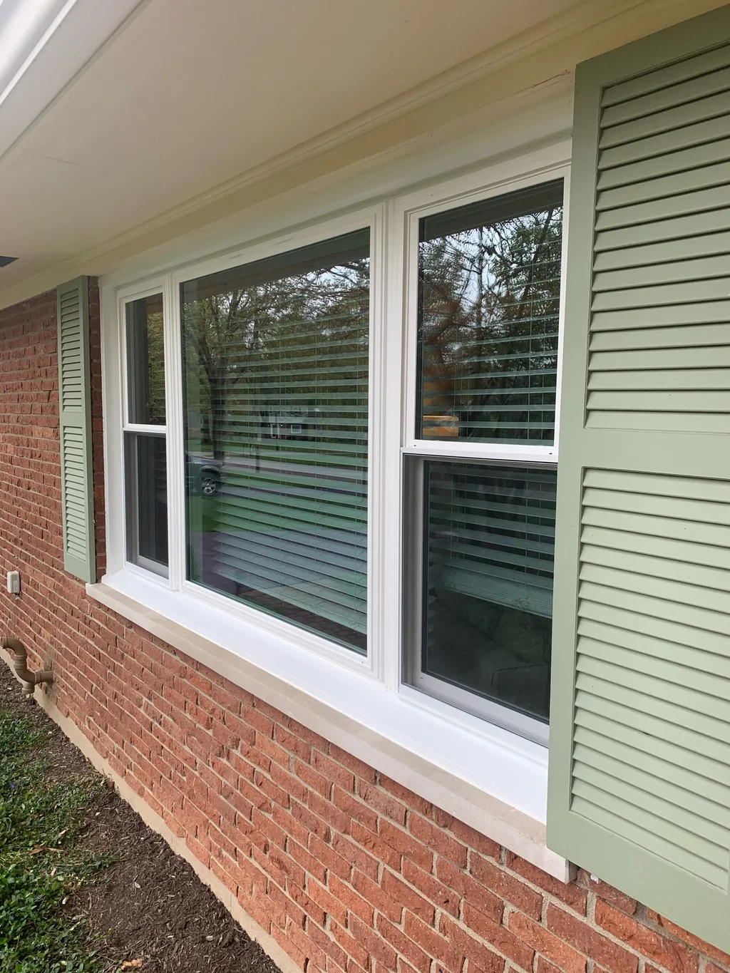 New windows and a dryer vent! Fancy!