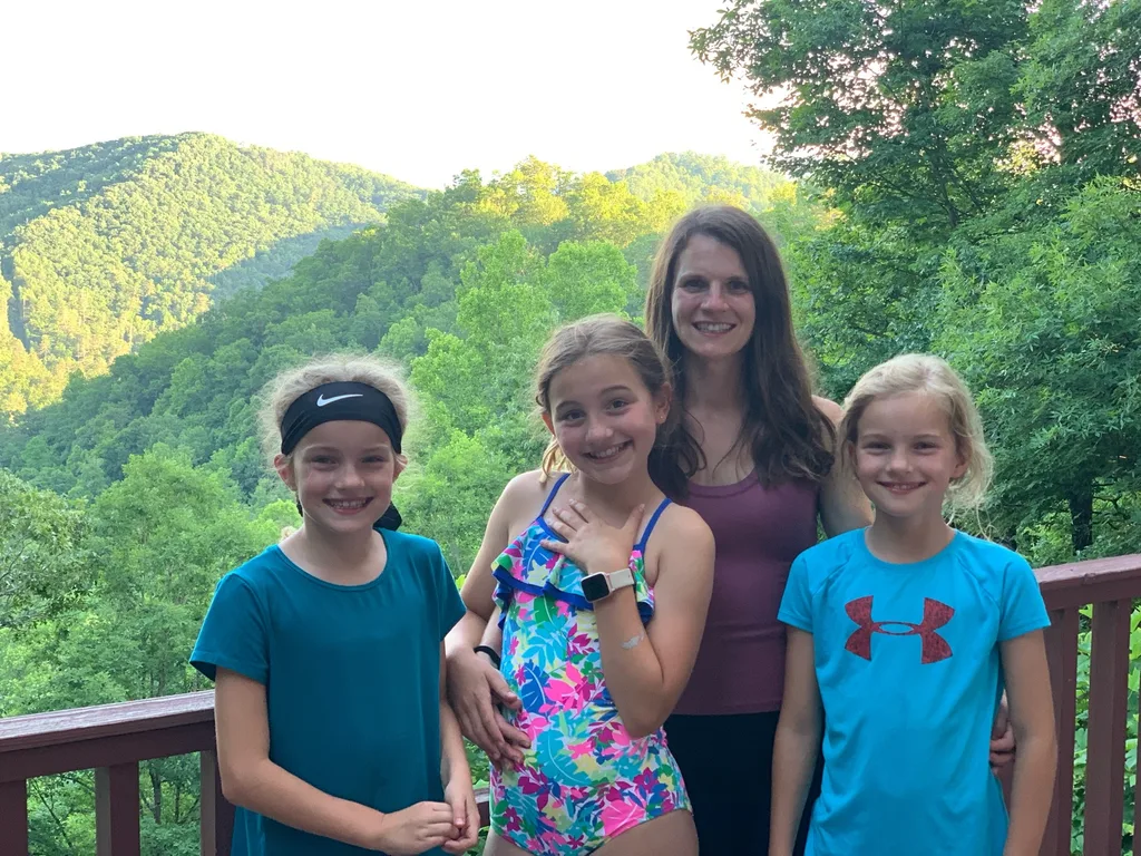 We had the best time vacationing in Bryson City, just South of the Great Smoky Mountains National Park, with Em and Chris (who planned the trip and let us join them). We loved boating and swimming in the crystal clear waters of the lovely, unspoiled Lake Fontana. Josie was especially fond of tubing, a first for the girls. Gwen and Abby were fearless adventurers at the Nantahala Outdoor Center. Josie and I preferred zip lining to climbing, and we’re so grateful when our guide, Hunter, graciously, showed us how to navigate the high ropes course. We drove there and home through Gatlingurg and Pigeon Forge. Although the shake machine at Mapco was a hit, we now know that we can avoid vacationing at Gatlinburg - not our scene!