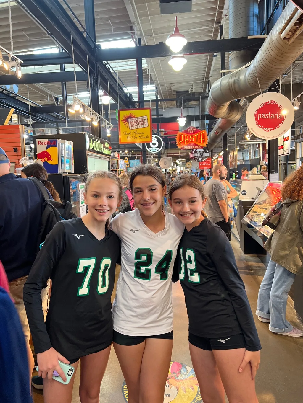 Club volleyball season wrapped up with the OVR tournament in Columbus. It was some of their best playing of the season: lost one, won two, and made it to the silver bracket. Hopefully, the girls stay in touch! It was definitely a great growth experience for Team Captain Abby!