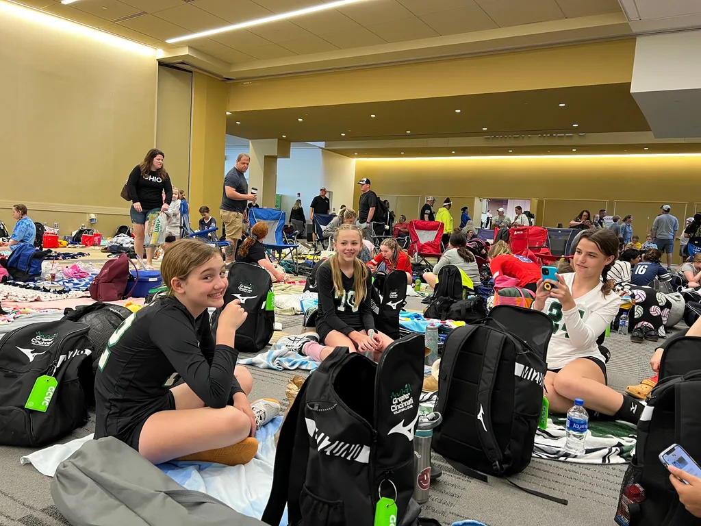 Club volleyball season wrapped up with the OVR tournament in Columbus. It was some of their best playing of the season: lost one, won two, and made it to the silver bracket. Hopefully, the girls stay in touch! It was definitely a great growth experience for Team Captain Abby!