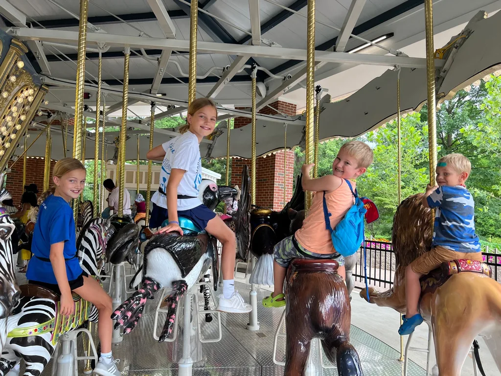 Two hours was plenty of time for this crew at the Zoo today. Lots of fun, but tiring and hot! Grammy may never leave the house when she has four boys to take care of!