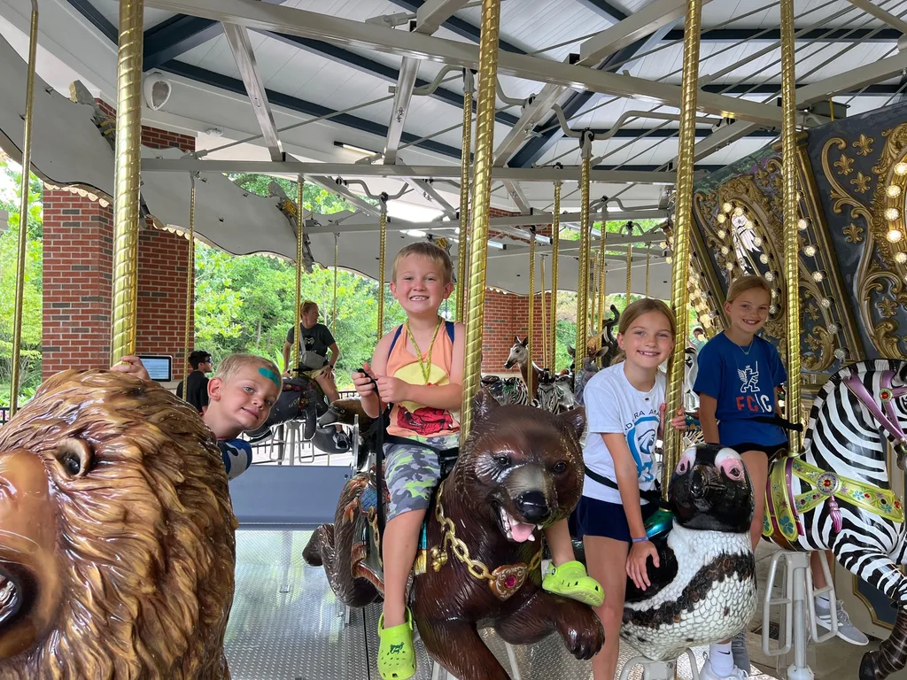 Two hours was plenty of time for this crew at the Zoo today. Lots of fun, but tiring and hot! Grammy may never leave the house when she has four boys to take care of!