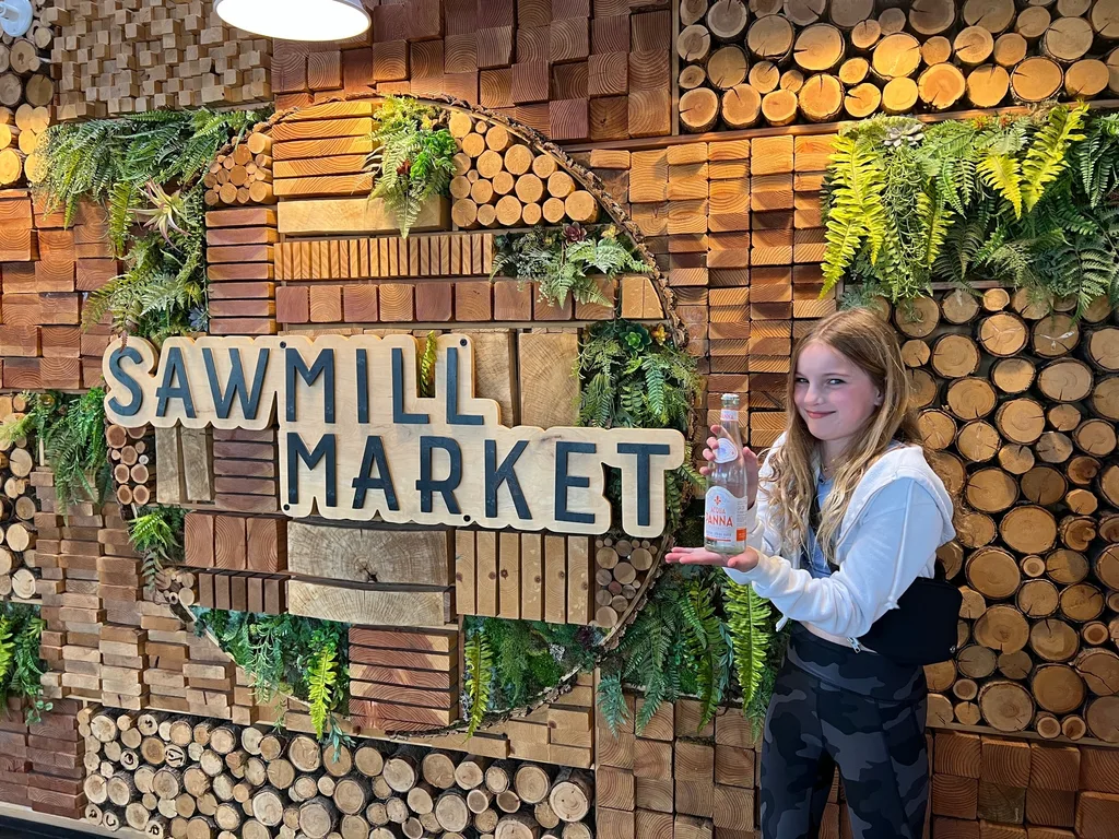 First full Albuquerque day: cool and wet so we adventured to Old Town, checked out Explora, Sawmill Market, and the ABQ BioPark Zoo.