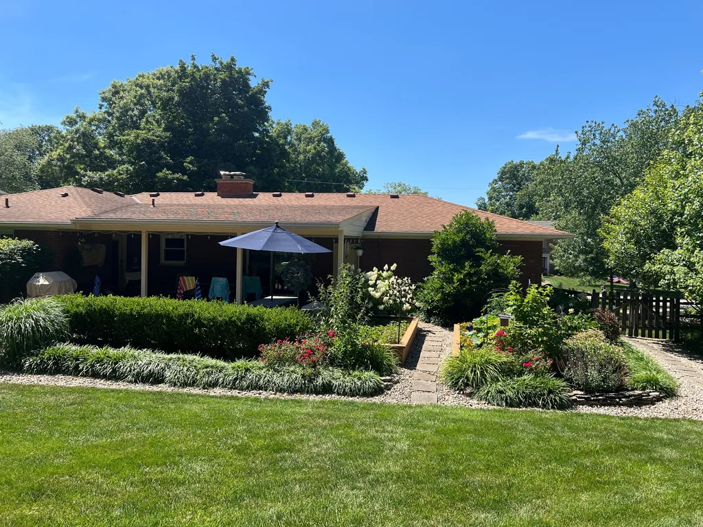 Em was recently in town and commented on how nice our yard looks. Crazy to think back to what it was like when we first bought the house!